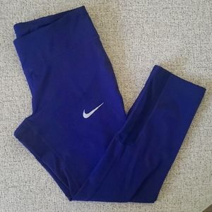 Nike Dri Fit dark blue leggings crop small